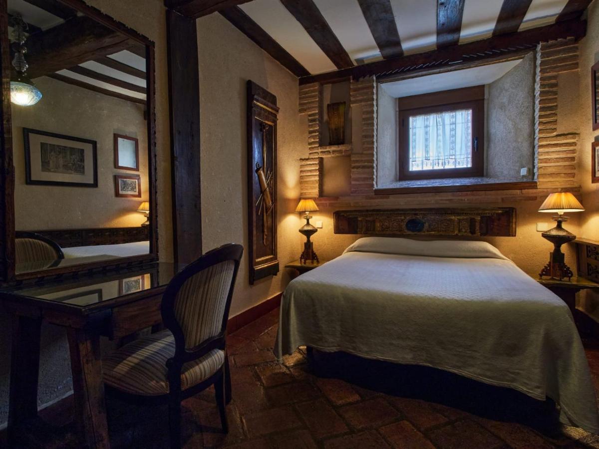 Posada De San Millan Sepulveda Luaran gambar